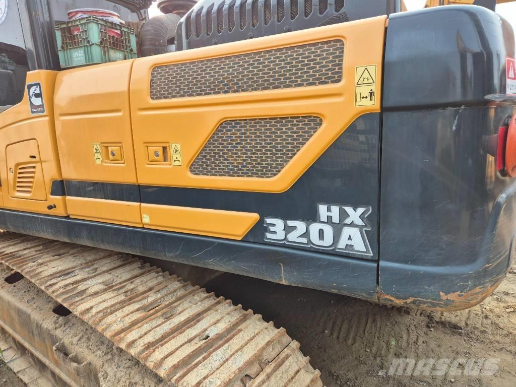 Hyundai HX320A Bandgrävare