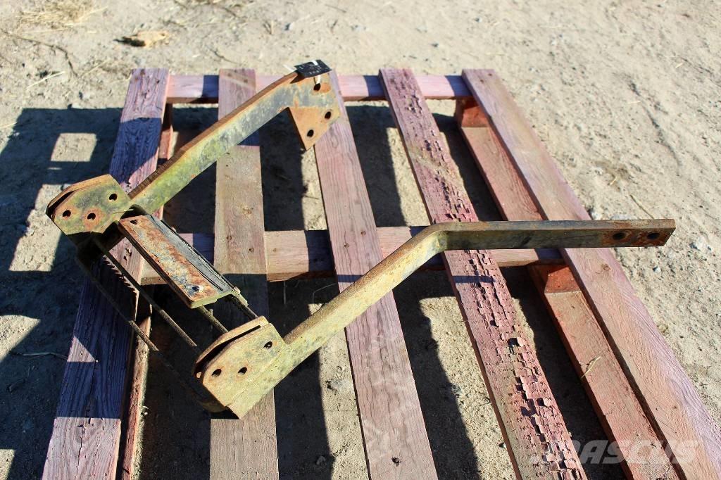  Fotsteg Chassi och upphängning