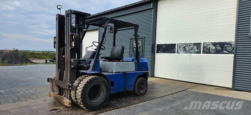Mitsubishi FD35 Övriga motviktstruckar