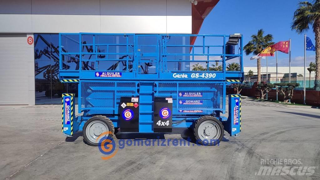 Genie GS 4390 RT Saxliftar
