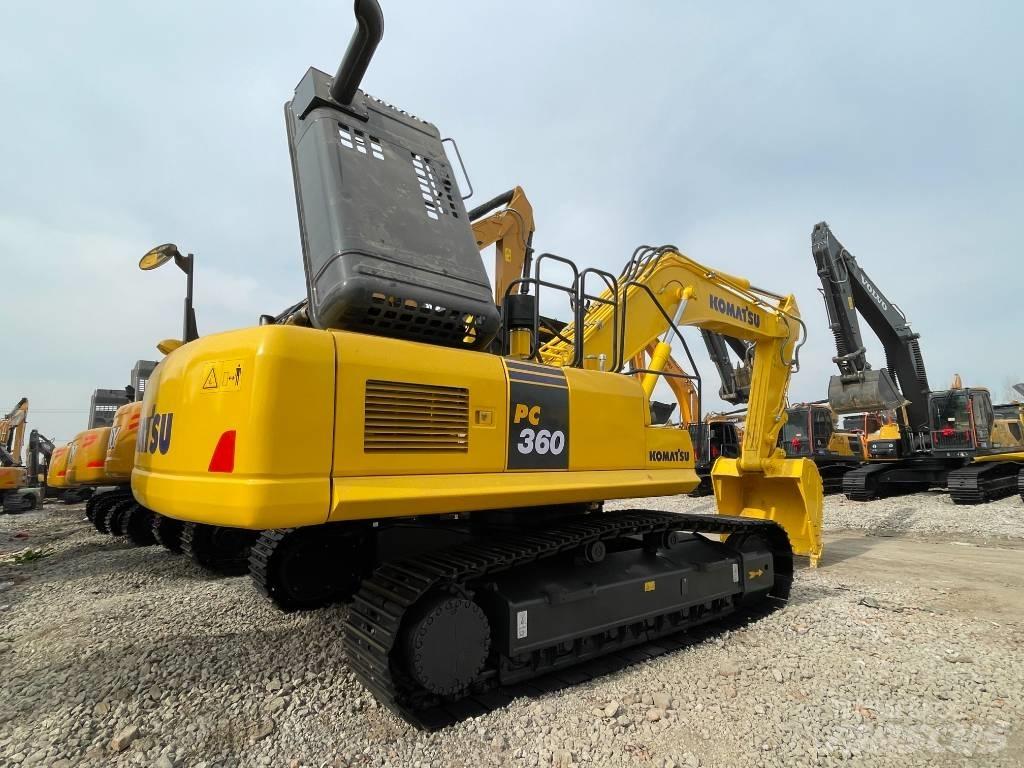 Komatsu PC 360 Bandgrävare