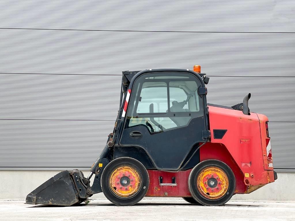 JCB R260 Kompaktlastare