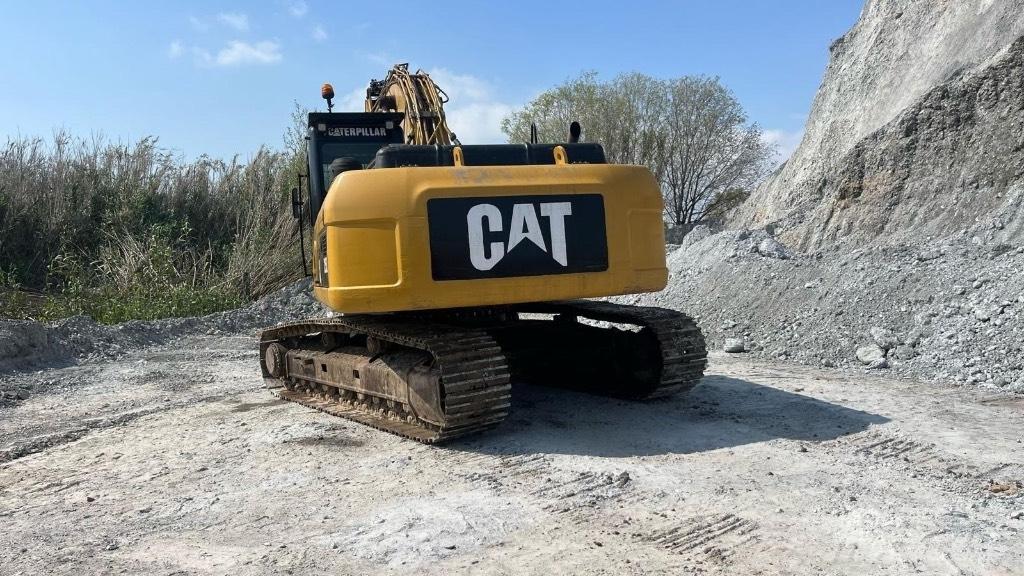 CAT 325DLN Bandgrävare