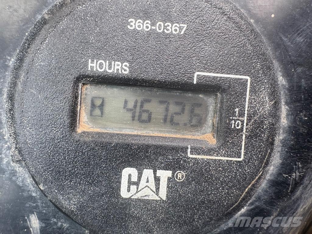 CAT 315 Bandgrävare