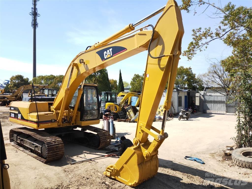 CAT 320 B Bandgrävare