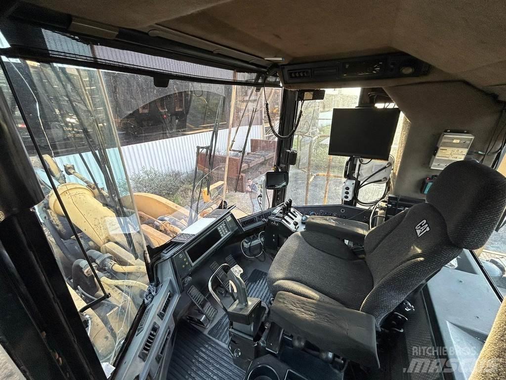 CAT 990 Hjullastare