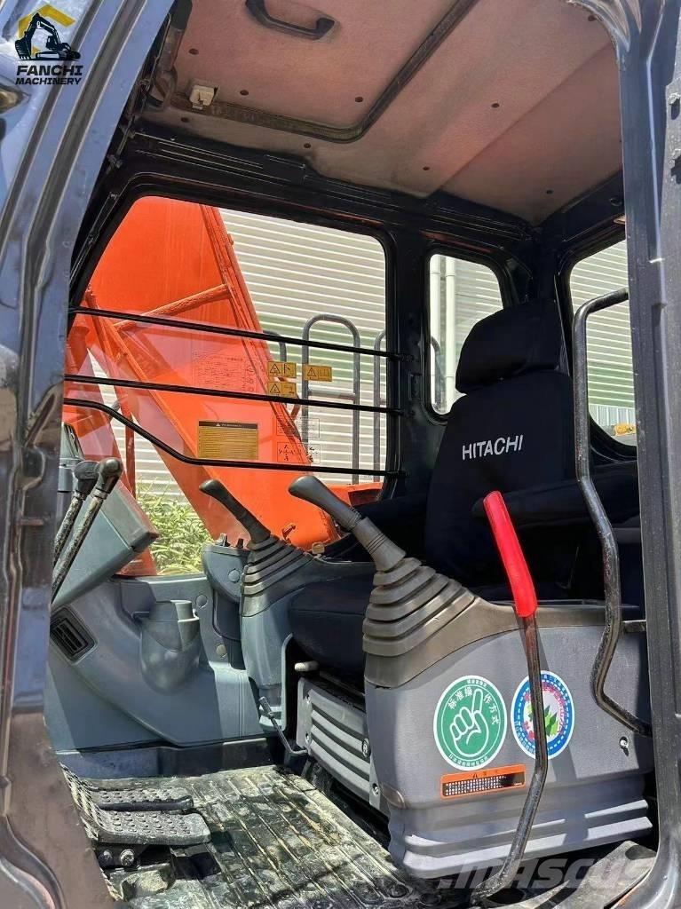 Hitachi Zaxis 120-6 Bandgrävare