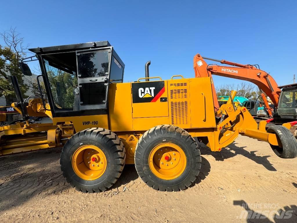 CAT 140 K Väghyvlar