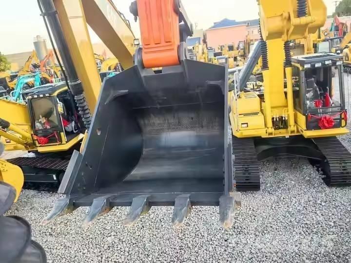 Doosan DX 300 LC Bandgrävare