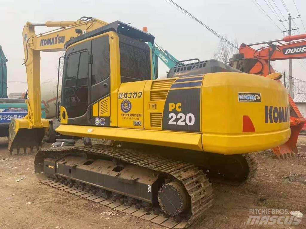 Komatsu pc220-8 Bandgrävare