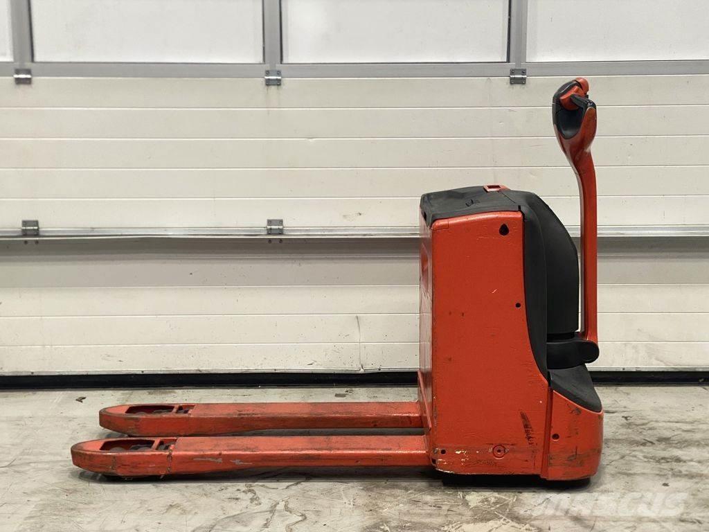 Linde T16 Låglyftare utan plattform