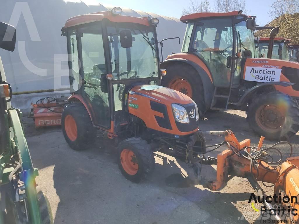 Kioti CK 2810 Traktorer
