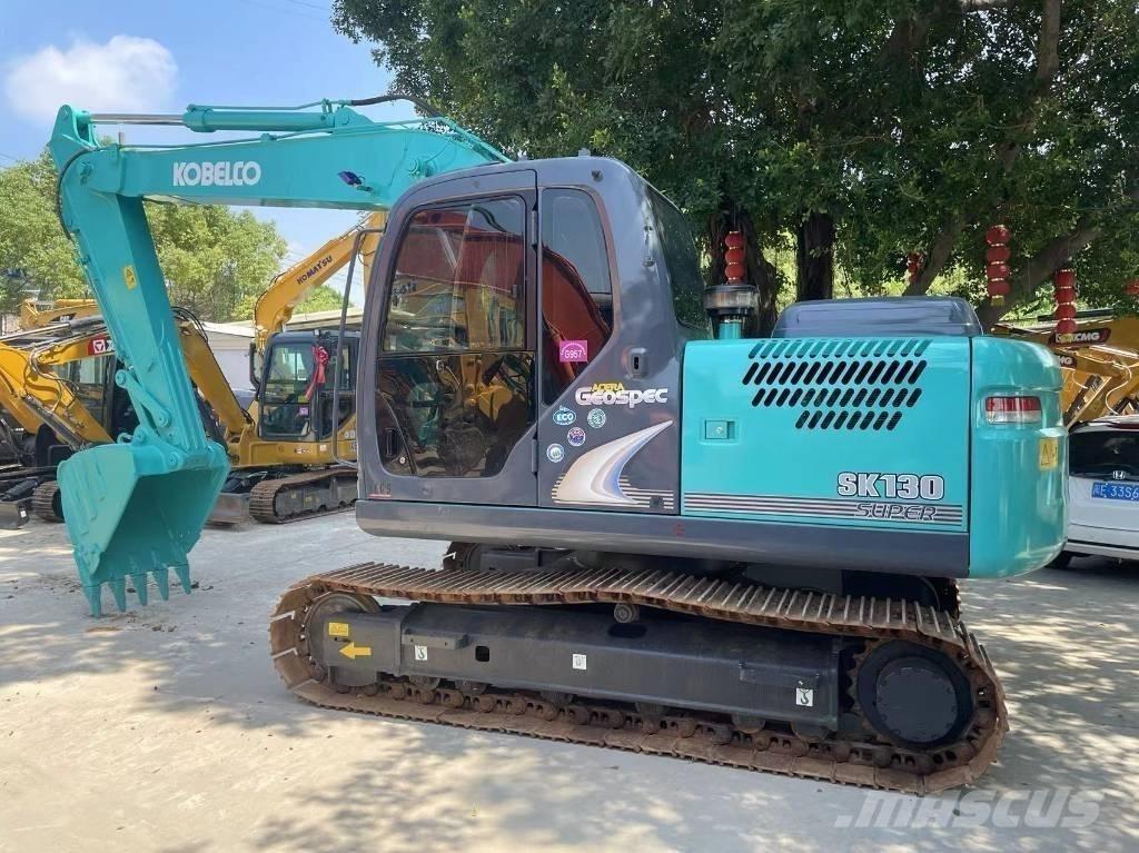 Kobelco SK130-8 Midigrävmaskiner 7t - 12t