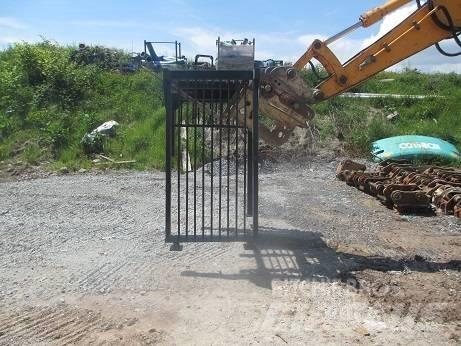  Demolition Cage Övriga