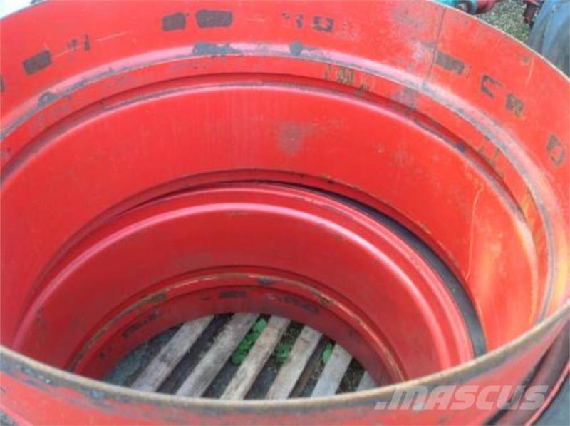  - - - 15.5R38 Däck, hjul och fälgar