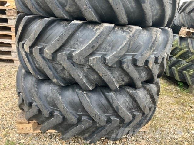  - - - 440/80R28 Däck, hjul och fälgar