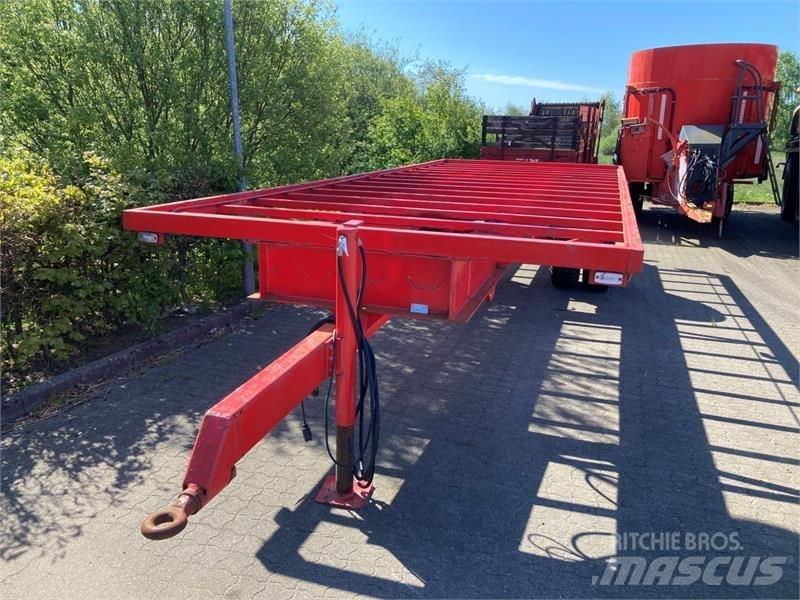  - - - Ballevogn Tippvagnar