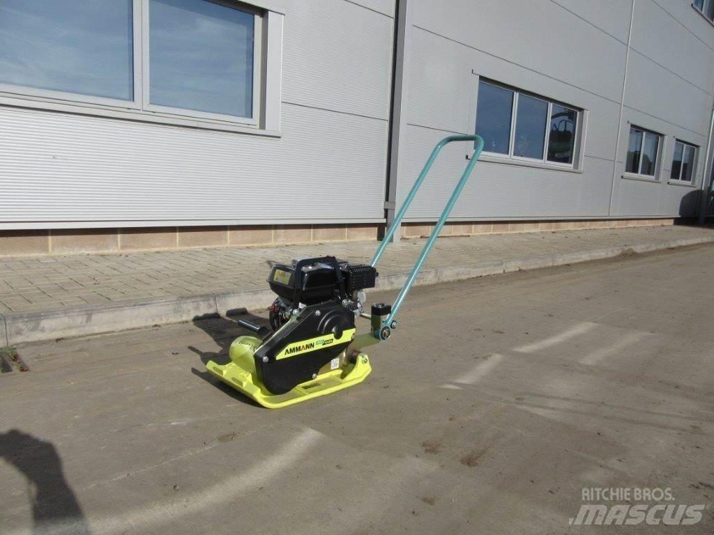 Ammann APF 1033 Andra vältar