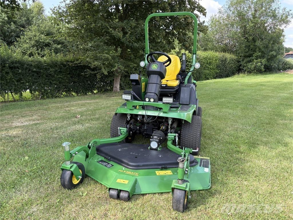 John Deere 1570 Åkgräsklippare