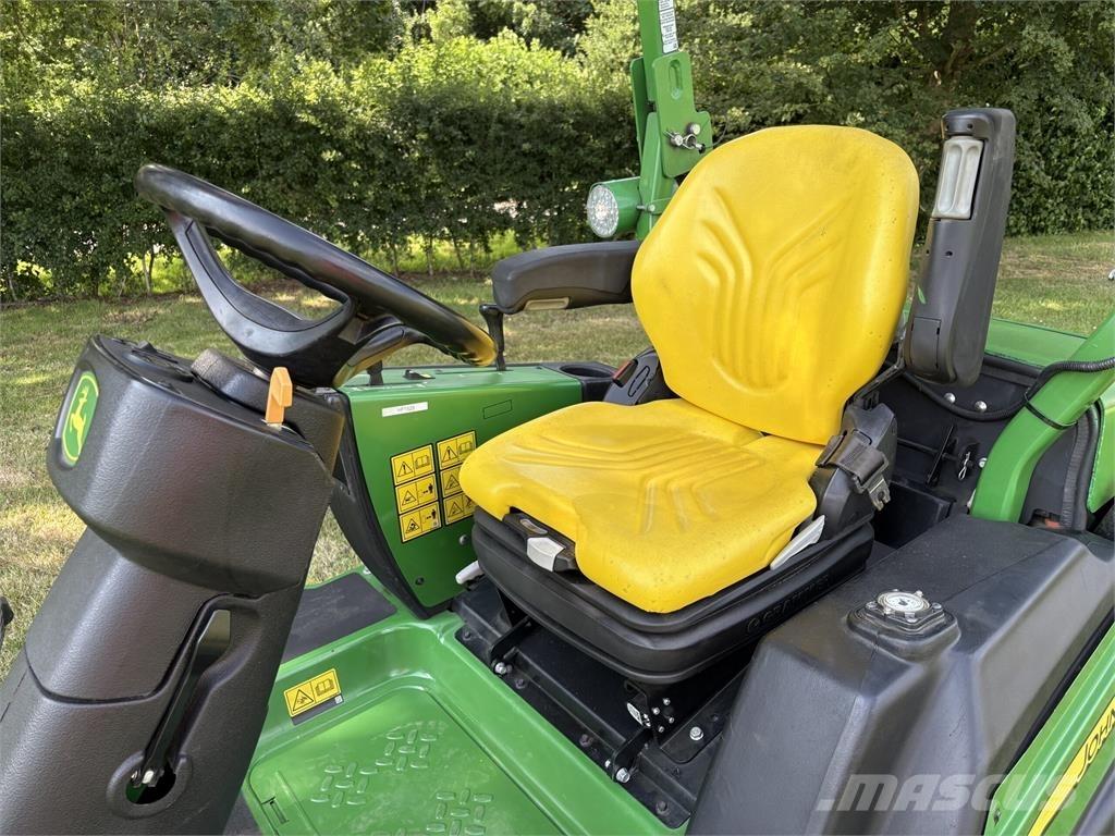 John Deere 1570 Åkgräsklippare