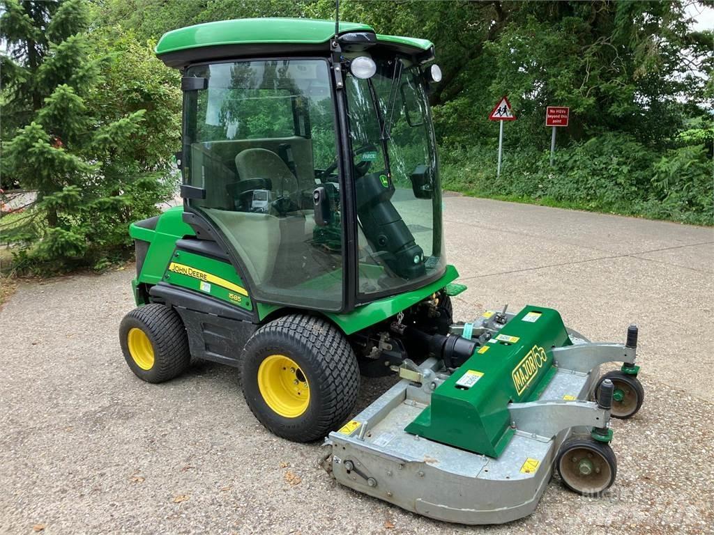 John Deere 1585 Åkgräsklippare
