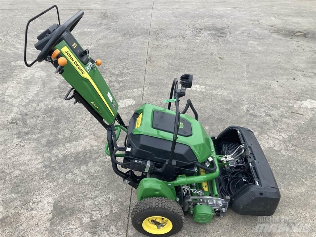 John Deere 225 E-cut Gågräsklippare