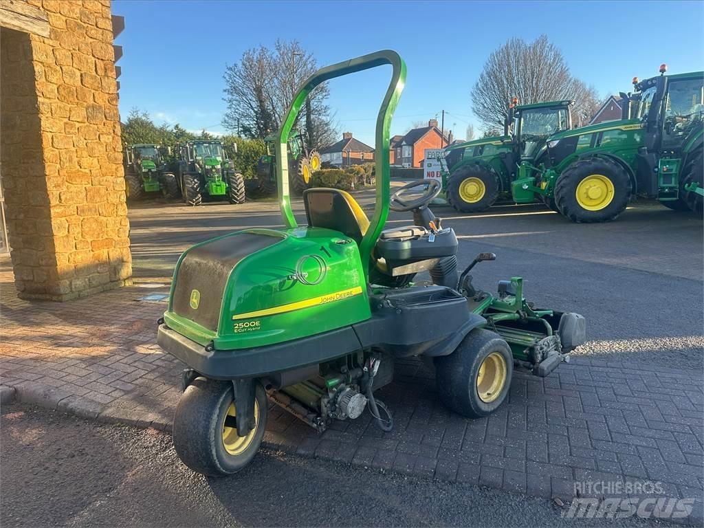 John Deere 2500EH Gågräsklippare