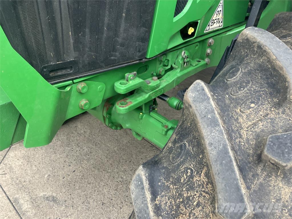 John Deere 6100M Traktorer