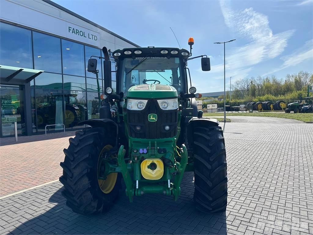 John Deere 6135R Traktorer