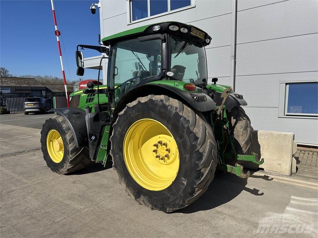 John Deere 6155R Traktorer