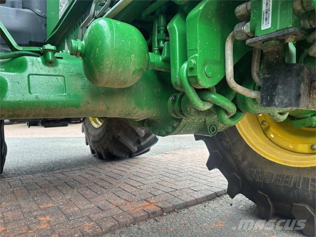John Deere 6R 215 Traktorer