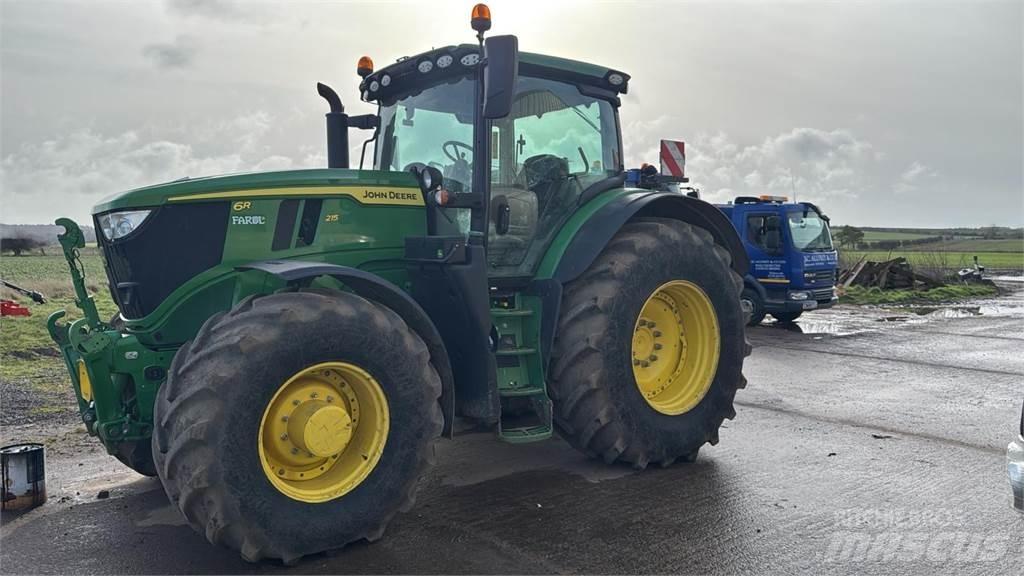 John Deere 6R 215 Traktorer