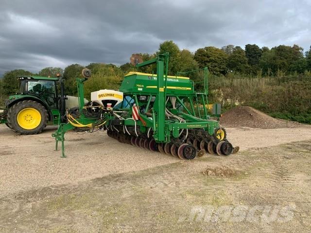 John Deere 750A Såmaskiner