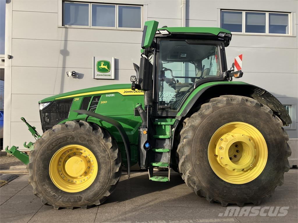 John Deere 7R 330 Traktorer