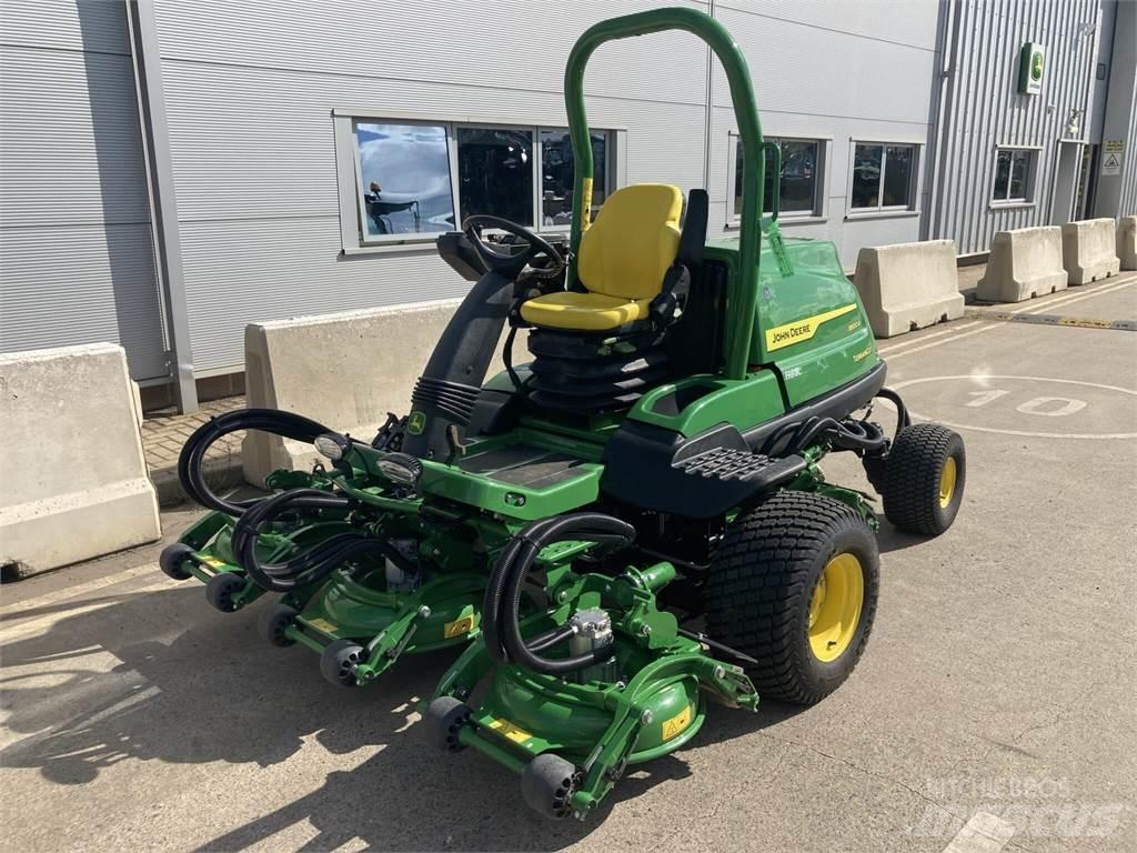 John Deere 8800A Gågräsklippare