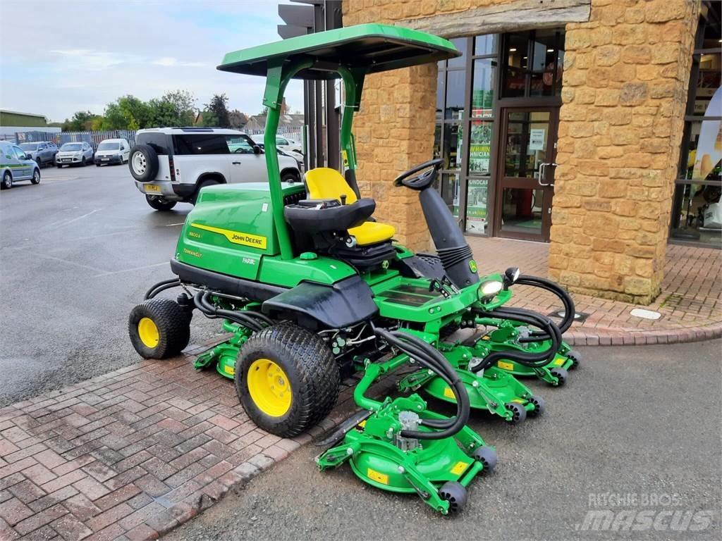 John Deere 8800A Gågräsklippare