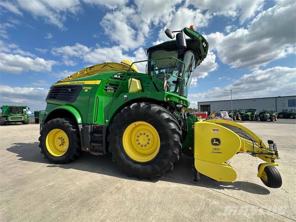 John Deere 9700i Självgående fälthackar