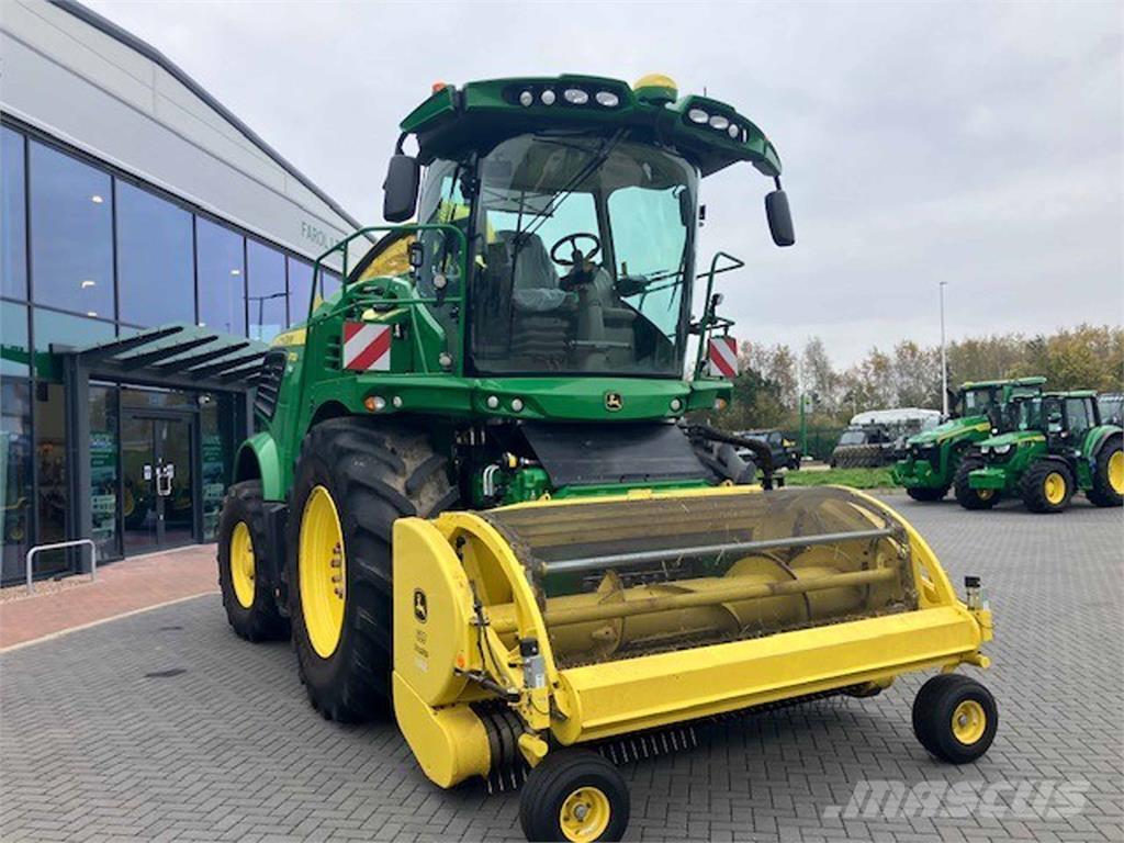 John Deere 9700i Självgående fälthackar