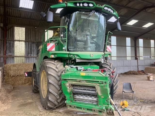 John Deere 9900 Självgående fälthackar