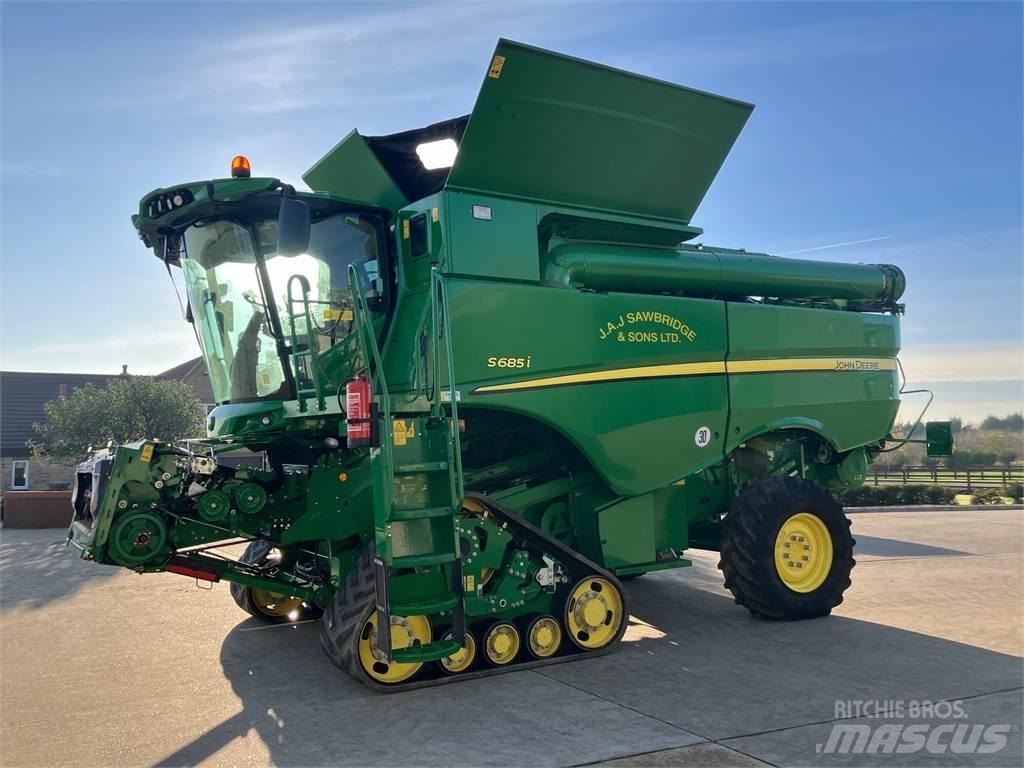John Deere S685 TM Skördetröskor