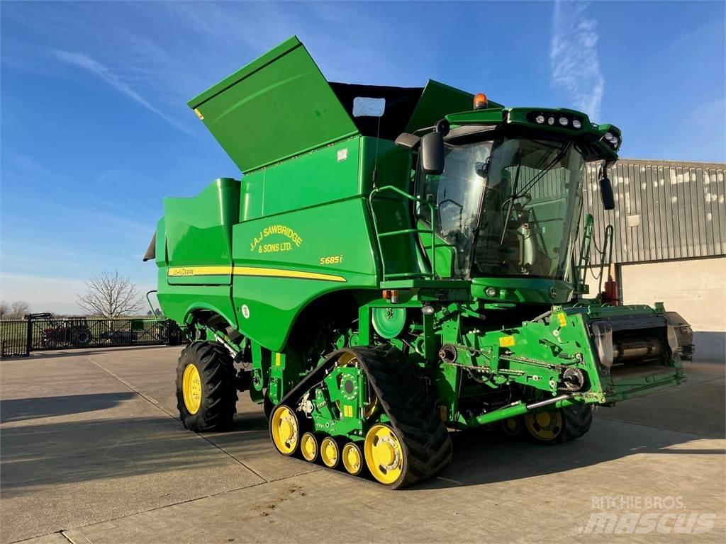 John Deere S685 TM Skördetröskor