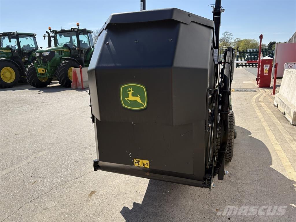 John Deere X950R Åkgräsklippare