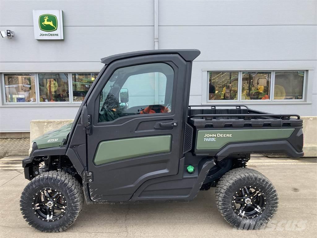John Deere XUV875M Redskapsbärare