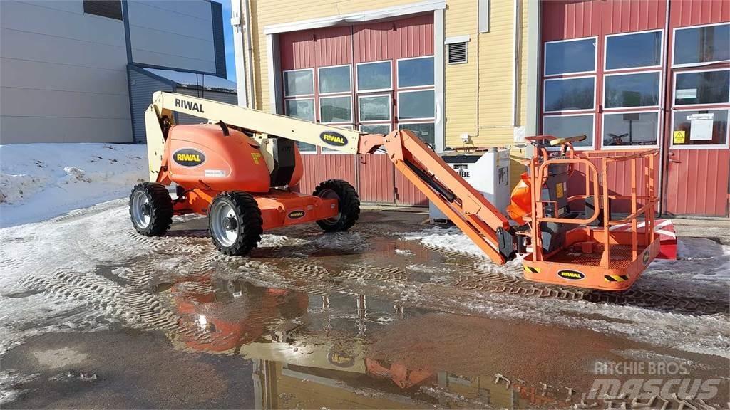 JLG 600AJ Bomliftar