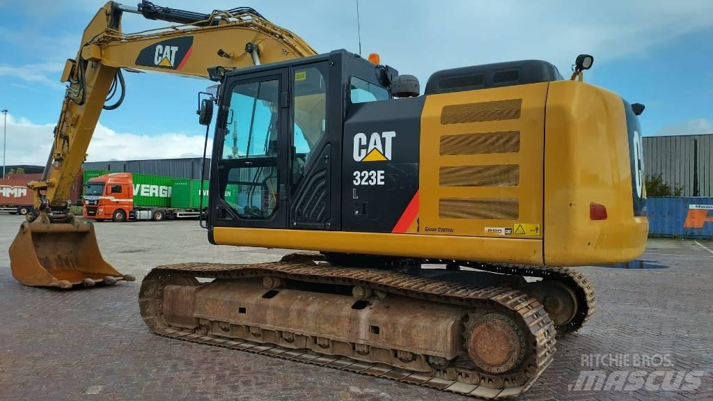 CAT 323 EL Bandgrävare