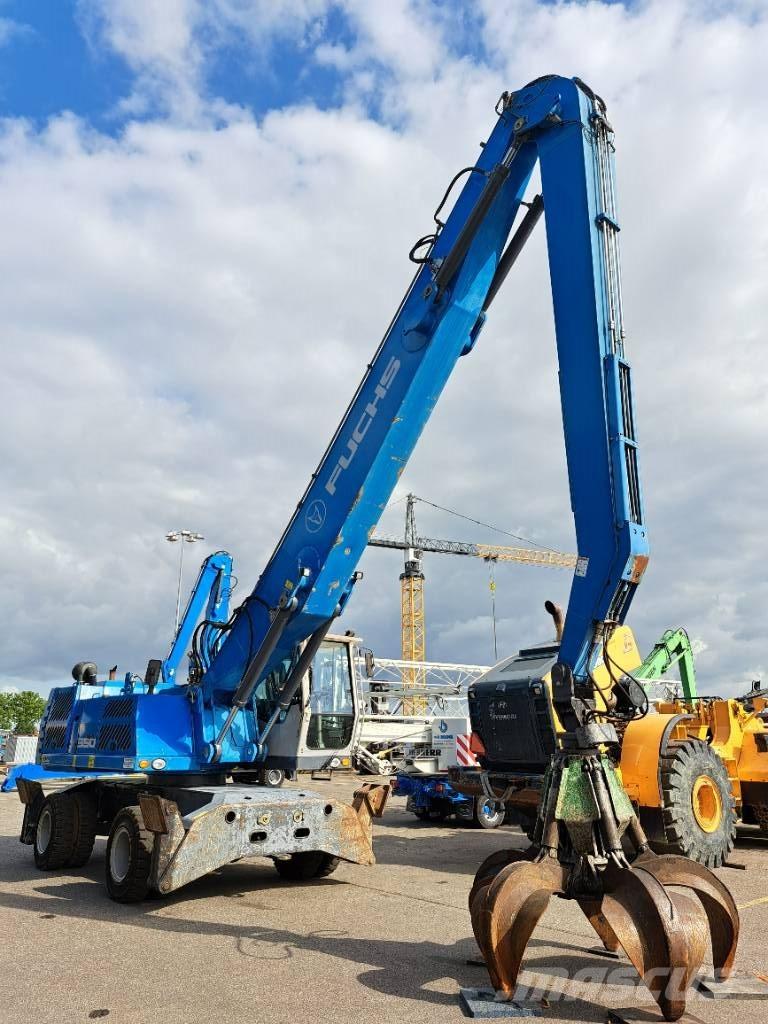 Fuchs MHL350E + Polyp Avfalls / industri hantering