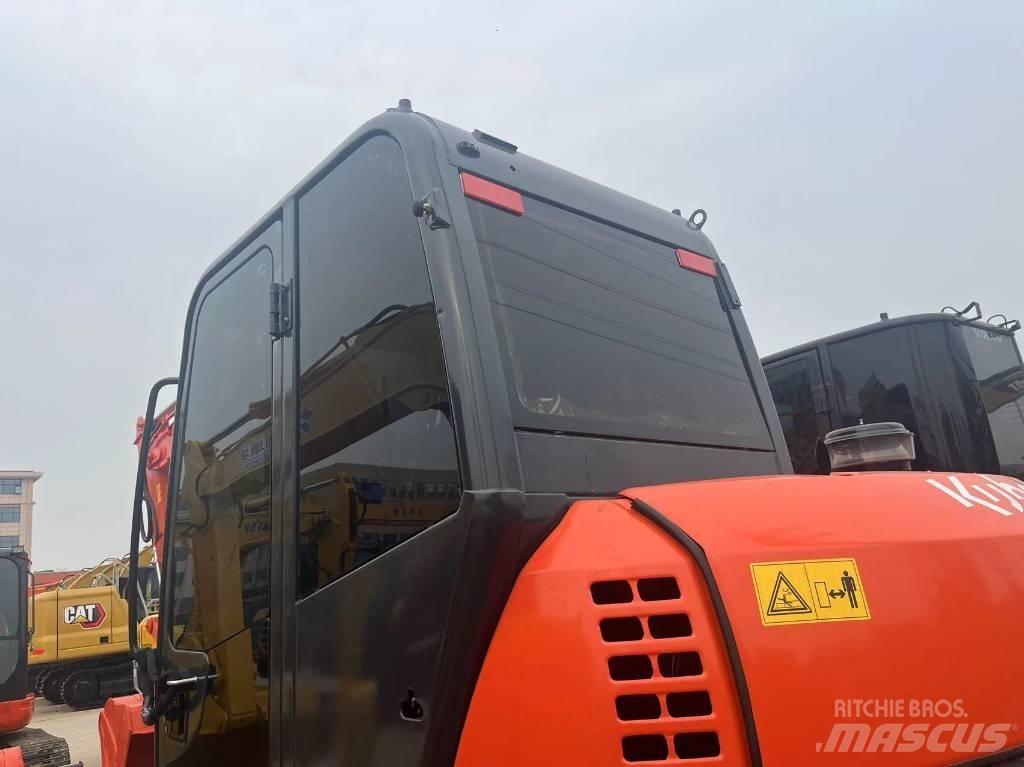 Kubota 183 Bandgrävare