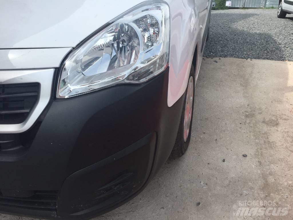 Peugeot Partner Lätta skåpbilar