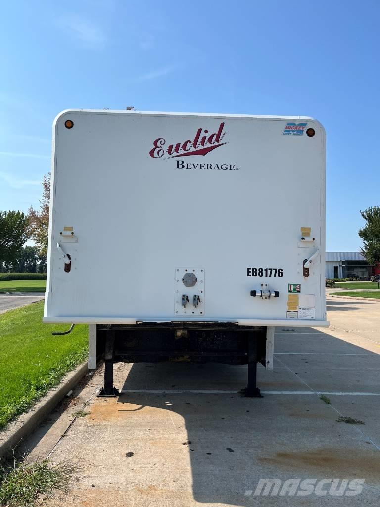 Mickey 22 Bay Släpfordon för drycker