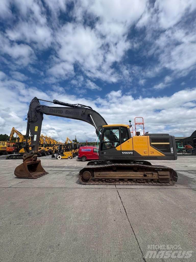 Volvo EC 300 EL Bandgrävare